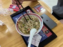-哈灵面馆(宁波路店)