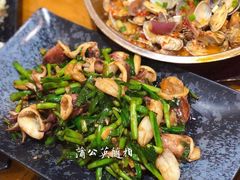 -老东镇啤酒屋海鲜加工·蒸汽海鲜·海鲜烧烤(台东店)