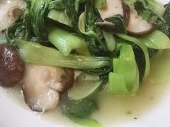 -渝信川菜 · 川味家常菜(财富购物中心店)
