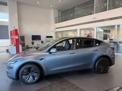 -TESLA 特斯拉(北京南四环中路特斯拉中心)