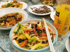 -巴扎美食·新疆菜·西域歌舞表演餐厅(新疆大厦店)