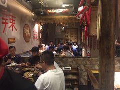 -宽板凳老灶火锅(簋街店)