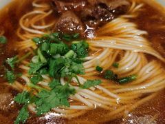-南城香·饭香串香馄饨香(青年路店)
