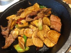 恰玛古炒牛肉-阿罗新疆菜(人民广场店)