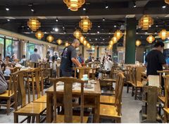 -肖肖酸萝卜鱼火锅(总店)