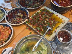 -谢老五跷脚牛肉·非遗传承店