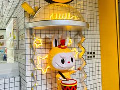 -泡泡玛特POPMART(上海环球港店)