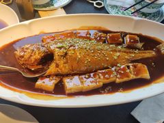 黄鱼烧手打年糕-南里山房(徐汇万科店)