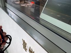 -喜茶(上海淮海中路渔阳里店)