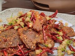 胡香牛肉-云里小坐·小院里·团建·宴请·下午茶(三圣乡店)