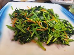 -缘来聚·徽菜名店(黄山宏村店)