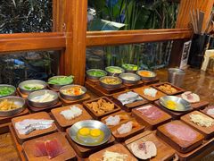 -银米·云南传统过桥米线(双廊黑金冠店)