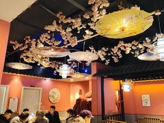 -老街烧烤大排档·地道湖北菜·龙虾馆(汉口火车站店)