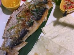 -山色柴火烤披萨·原切牛扒