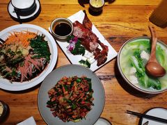 -老滇山寨•云南特色菜•地方菜•民族风情歌舞表演(金碧店)