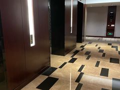 -上海龙之梦万丽酒店