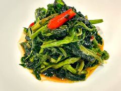 -滩外滩·本帮江浙菜(新天地店)