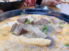 -鸭小妹鸭血粉丝(老门东店)