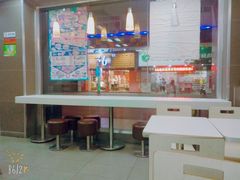 -华莱士·全鸡汉堡(湛江新华店)