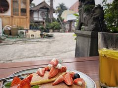 小红莓果松饼-瑭风赏阁