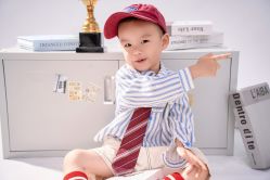 -小熊维尼高端儿童摄影(南山信和店)