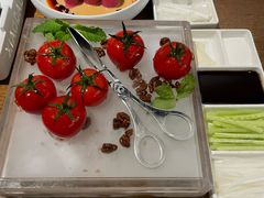 番茄脆菇沙拉-小大董·烤鸭(王府井apm店)