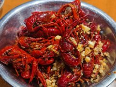 -琥珀老六龙虾(四里河店)