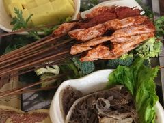 -灌县老妈砂锅串串香(万科红生活广场店)