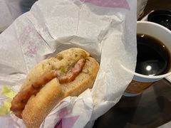 -麦当劳(得来速店)