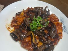 -东口码头·烧鸽子·鱼头泡饼·地方菜(金鹰悦城店)