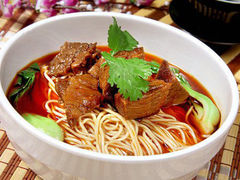 -马德元纯汤牛肉面(太奥广场店)