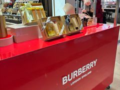 -BURBERRY(上海港汇恒隆广场店)