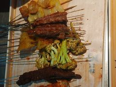 -绿地三只羊羊肉串(万科店)