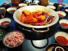 -王婆乔鲜鱼自助火锅(蜀汉路店)