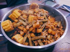 -内蒙焖面大盆骨餐馆(山大路店)