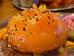Q&nbsp;MEX&nbsp;双层汉堡-Q MEX 库迈墨西哥餐吧(双井店)