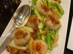XO醬琥珀核桃炒带子-北京四季酒店·采逸轩
