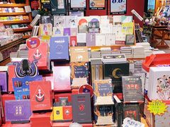 -西西弗书店&矢量咖啡(凯德晶萃广场店)