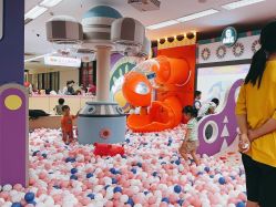 -孩子王童乐园(马群店)