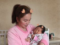 -爱的果实月嫂育婴师(世纪东方店)