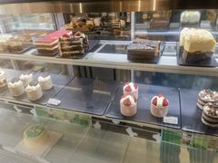-焙丽拾光(麦凯乐直营店)