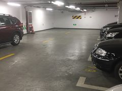 -市民健身中心-停车场