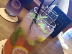 -ZING COFFEE 镜咖啡