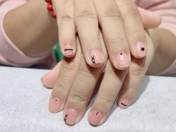 -艾珂·美甲美睫