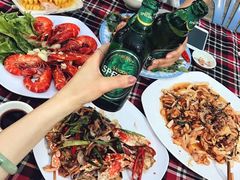 菠萝强推-幸福姐海鲜大排档