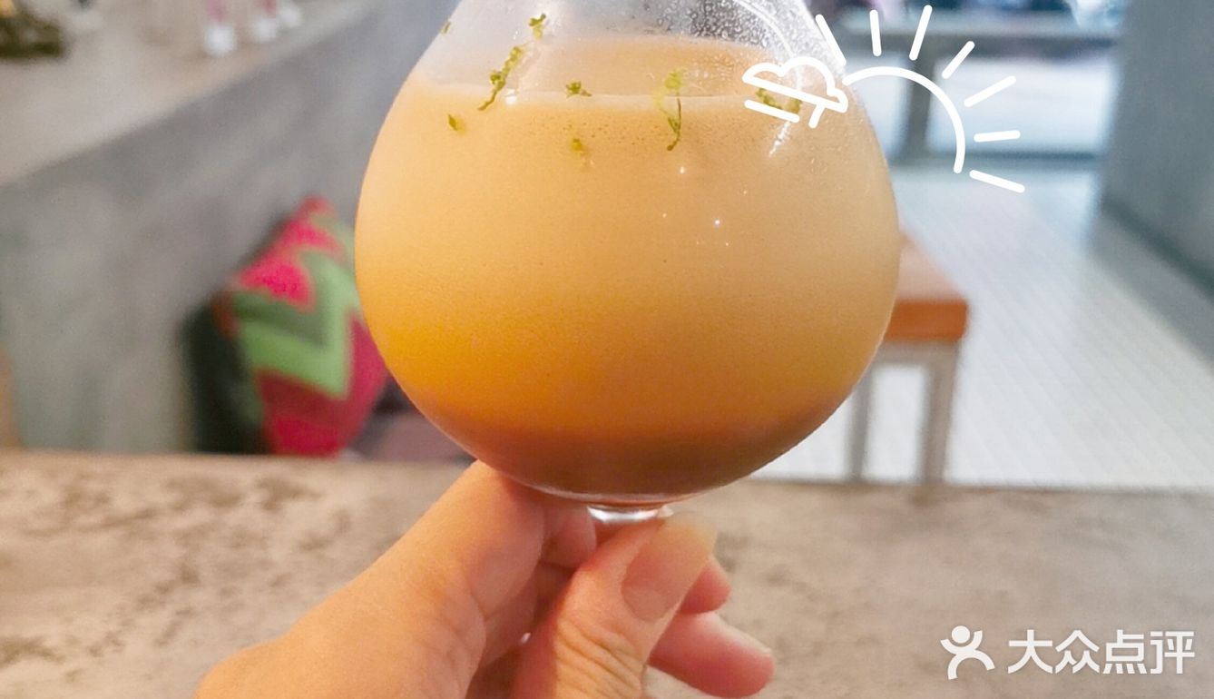 厦门探店 | 咖啡也要喷香水？