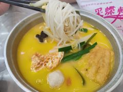 -汤小云火锅米线(钻汇广场店)