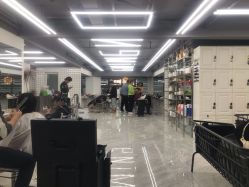 -宫铭烫发染发接发店