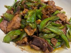-阿瓦山寨·湘菜现炒·剁椒鱼头王(咸阳总店)