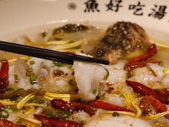-江渔儿酸菜鱼·拔草餐厅(虎门君乐汇店)